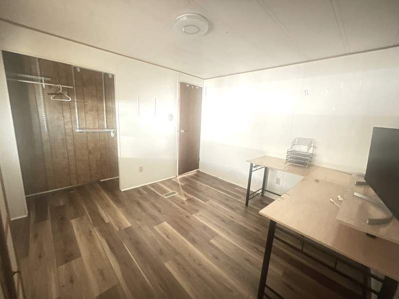 305 S. Val Vista Drive #376