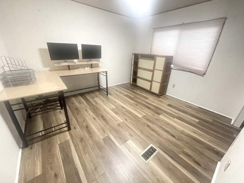 305 S. Val Vista Drive #376