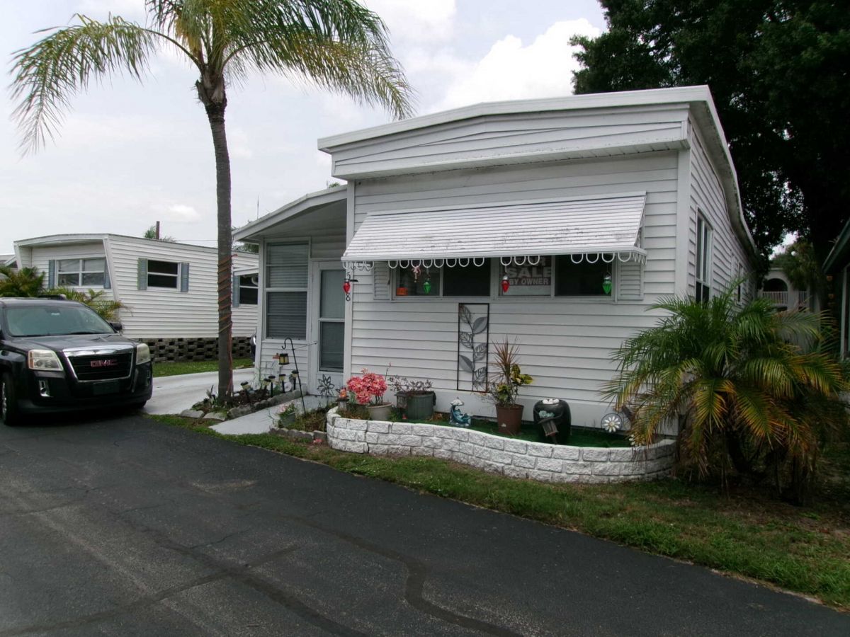 2701 34th St N Lot #548