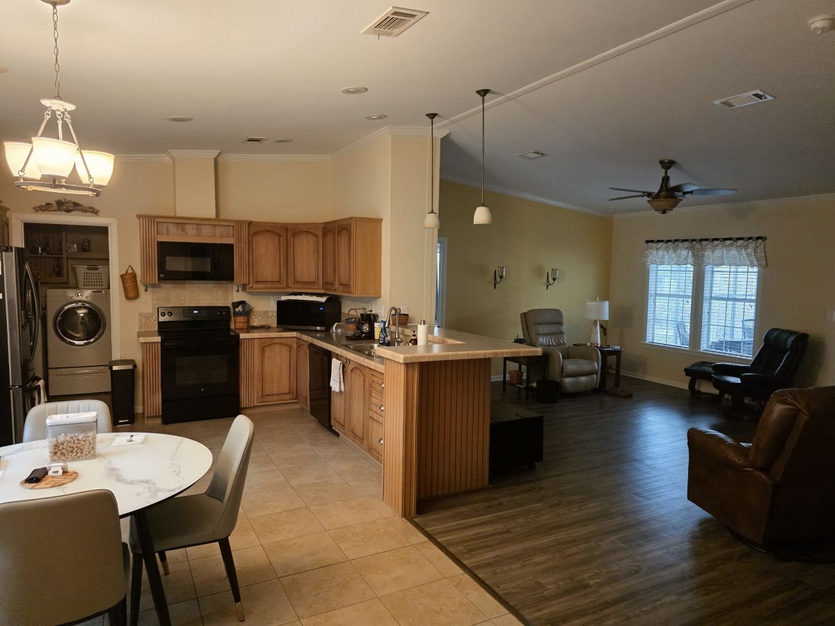 29200 S. Jones Loop Road #644