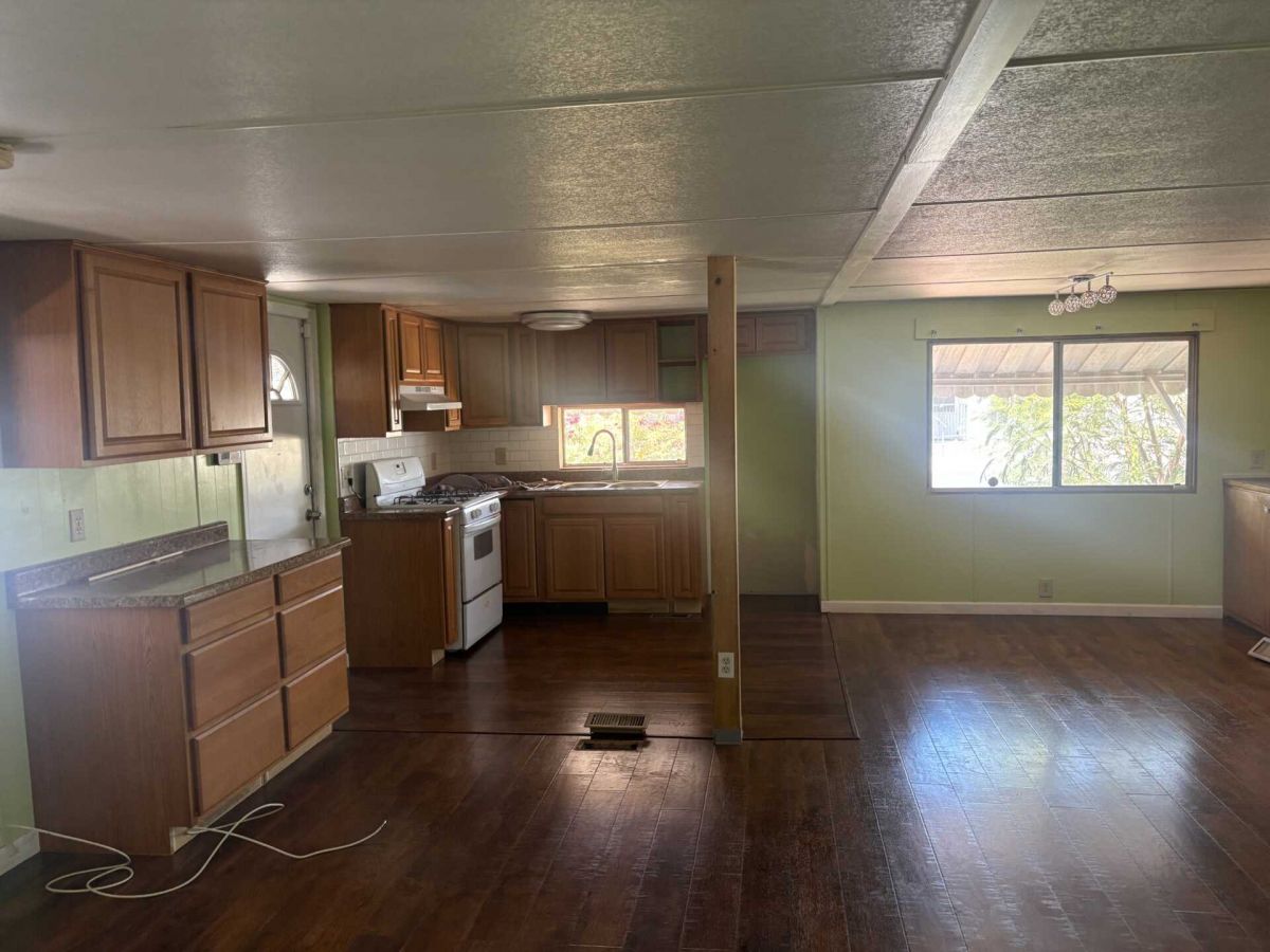 5201 W Camelback Rd, Site F133
