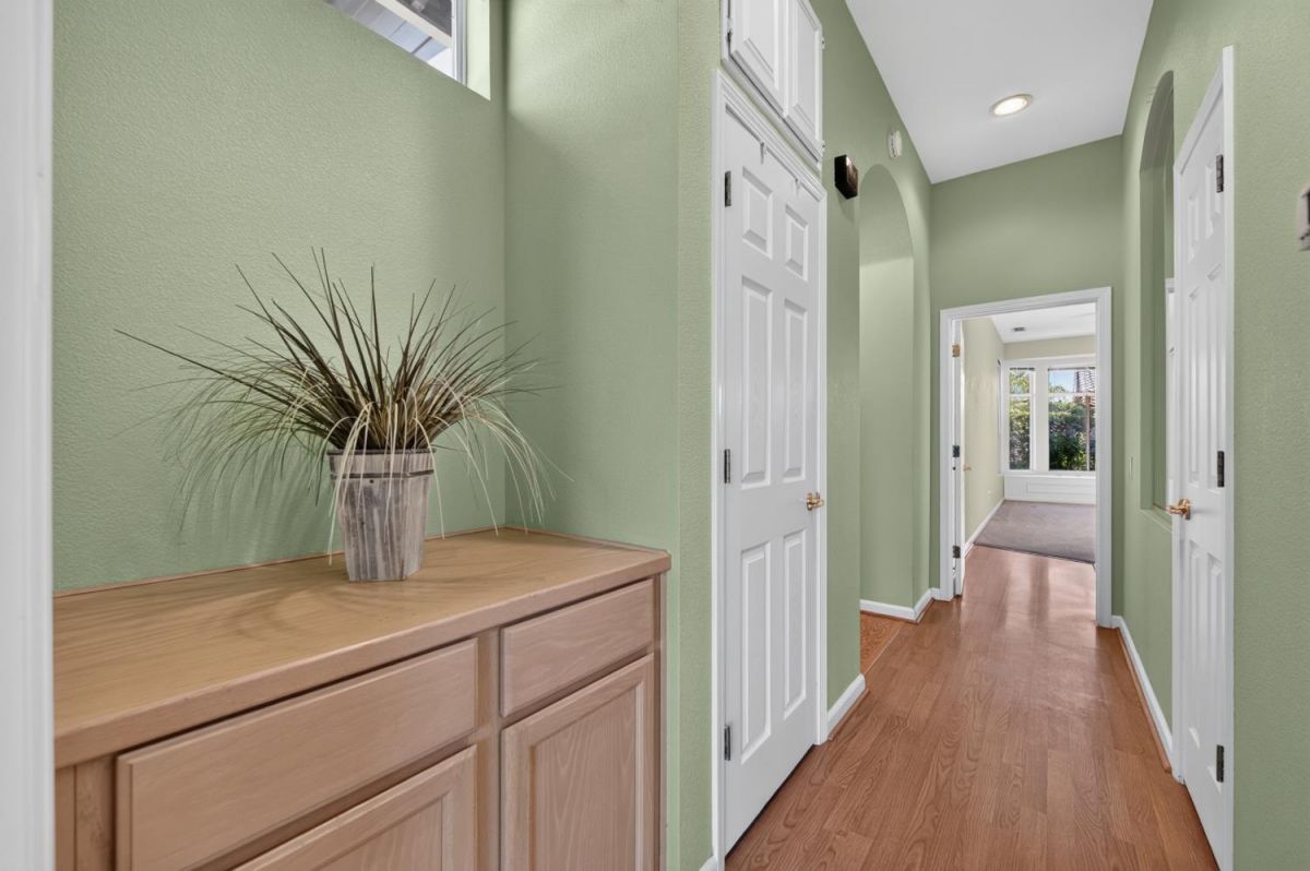 4619 Wanderlust Loop