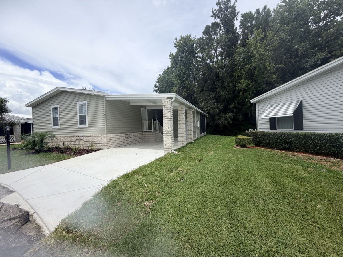 734 Gladiola Dr
