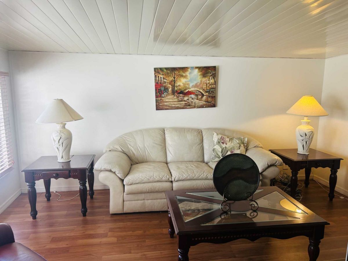 154 Jasmine Dr.