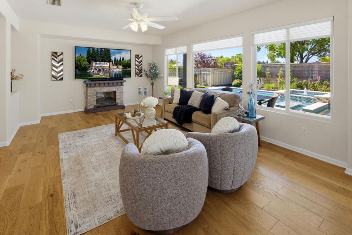 2603 Woodacre Lane