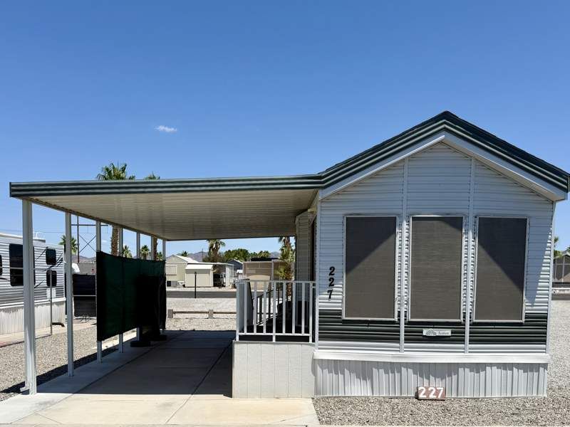 10442 N Frontage Rd #227