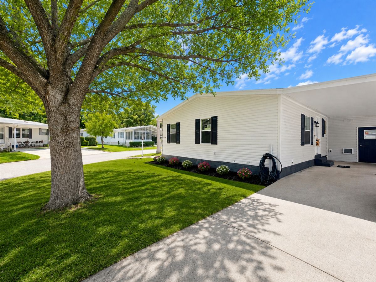 2664 S. PEBBLEBROOK DR.