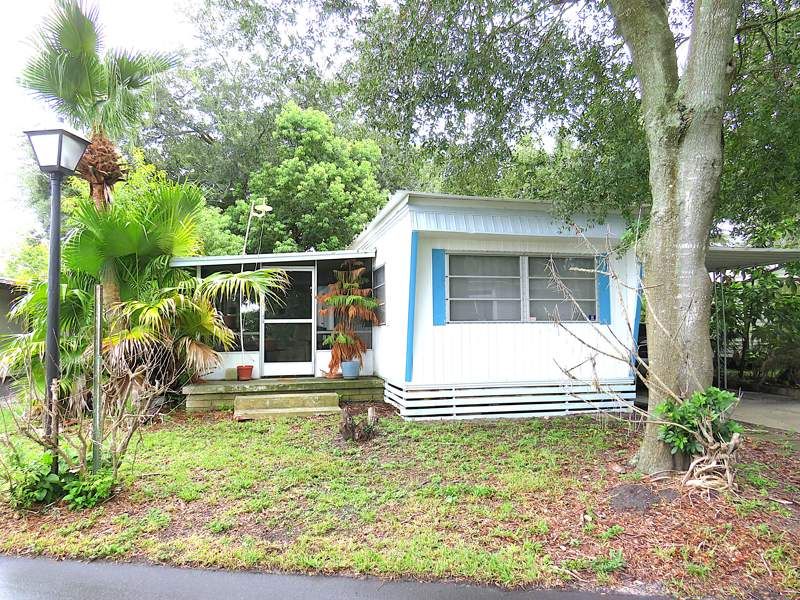 749 Sabal Palm Dr.