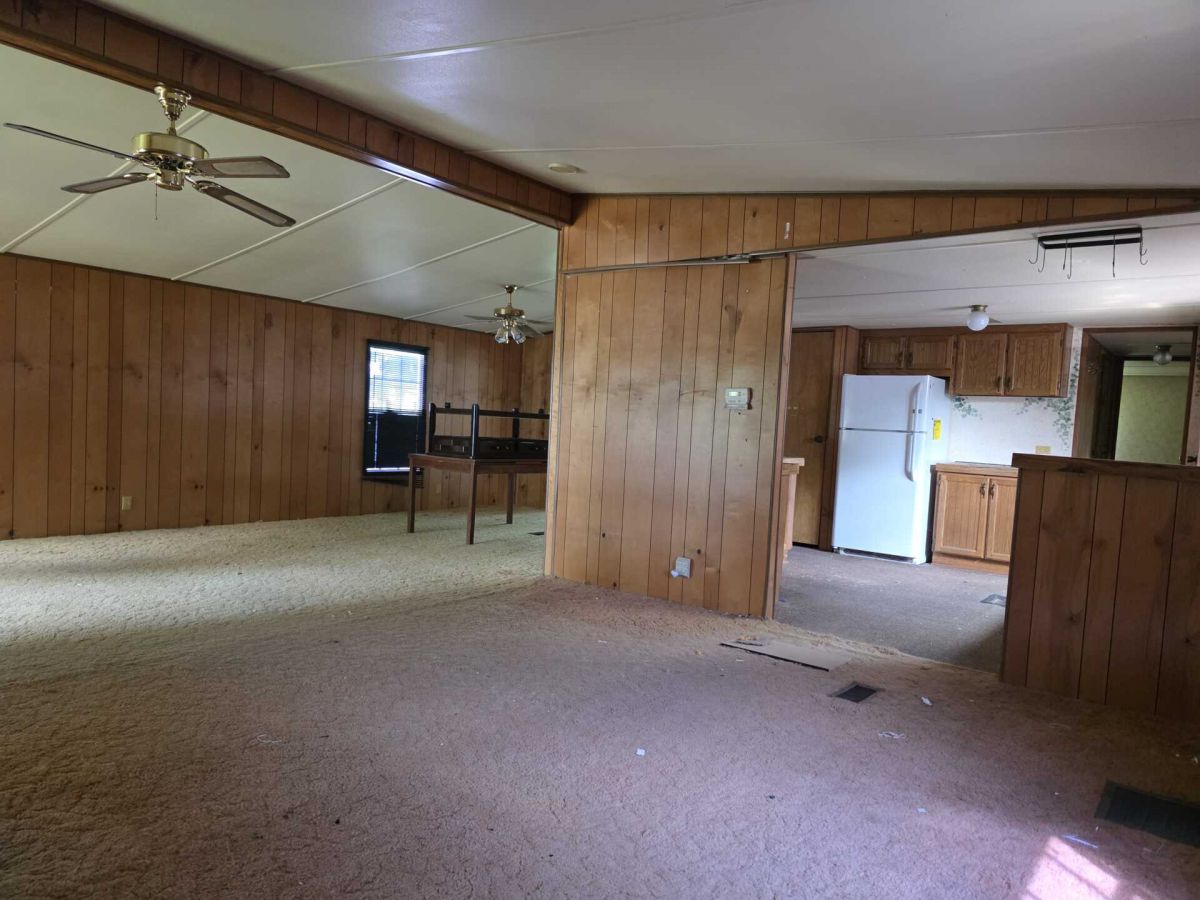 203 Hickory Circle