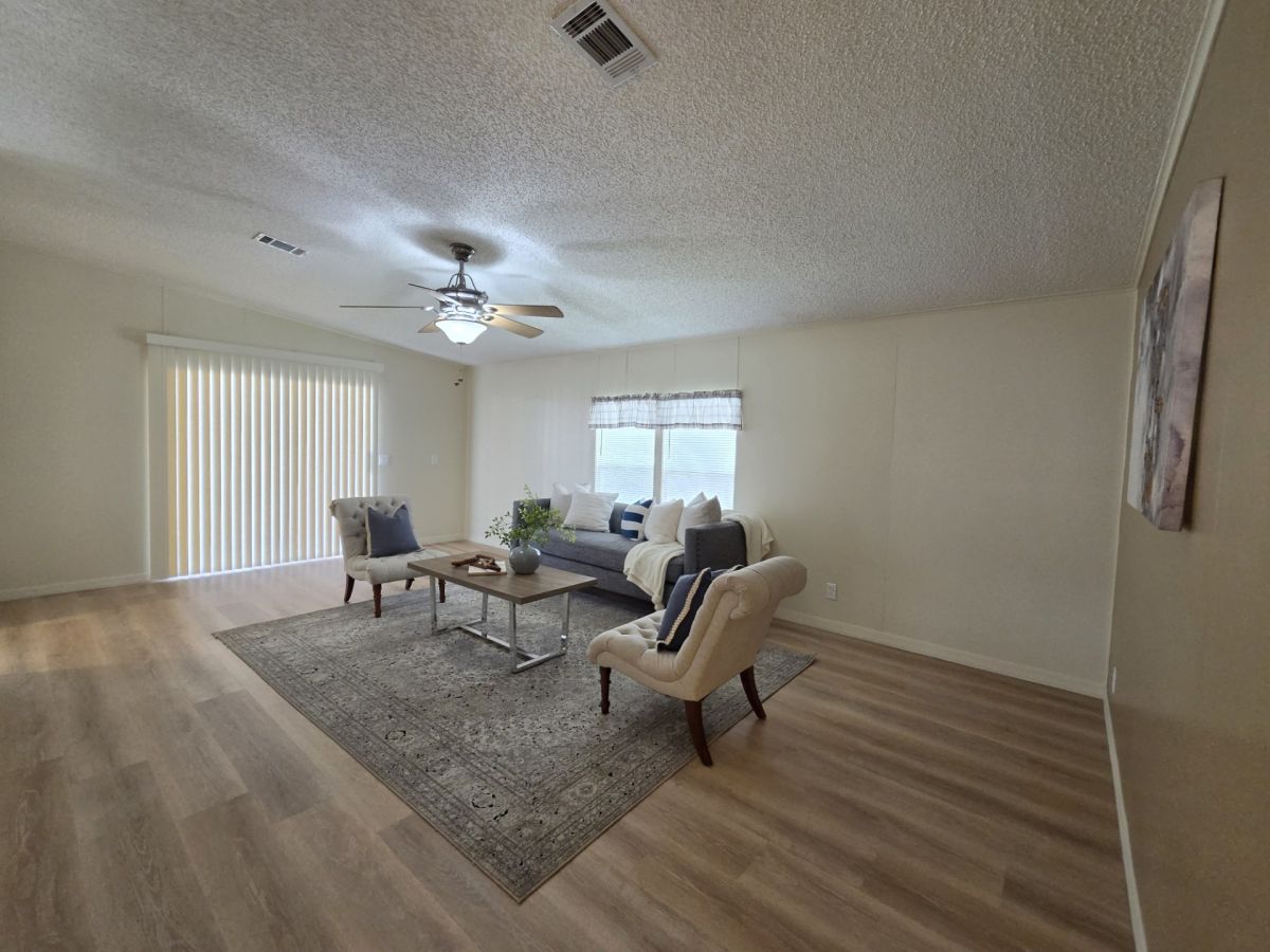 6075 Porpoise Lane
