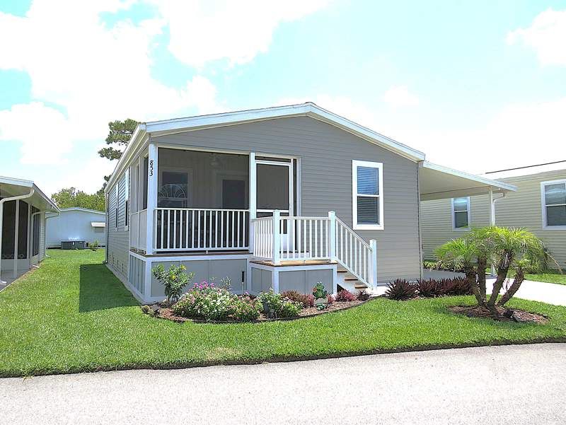 853 Sabal Palm Dr.