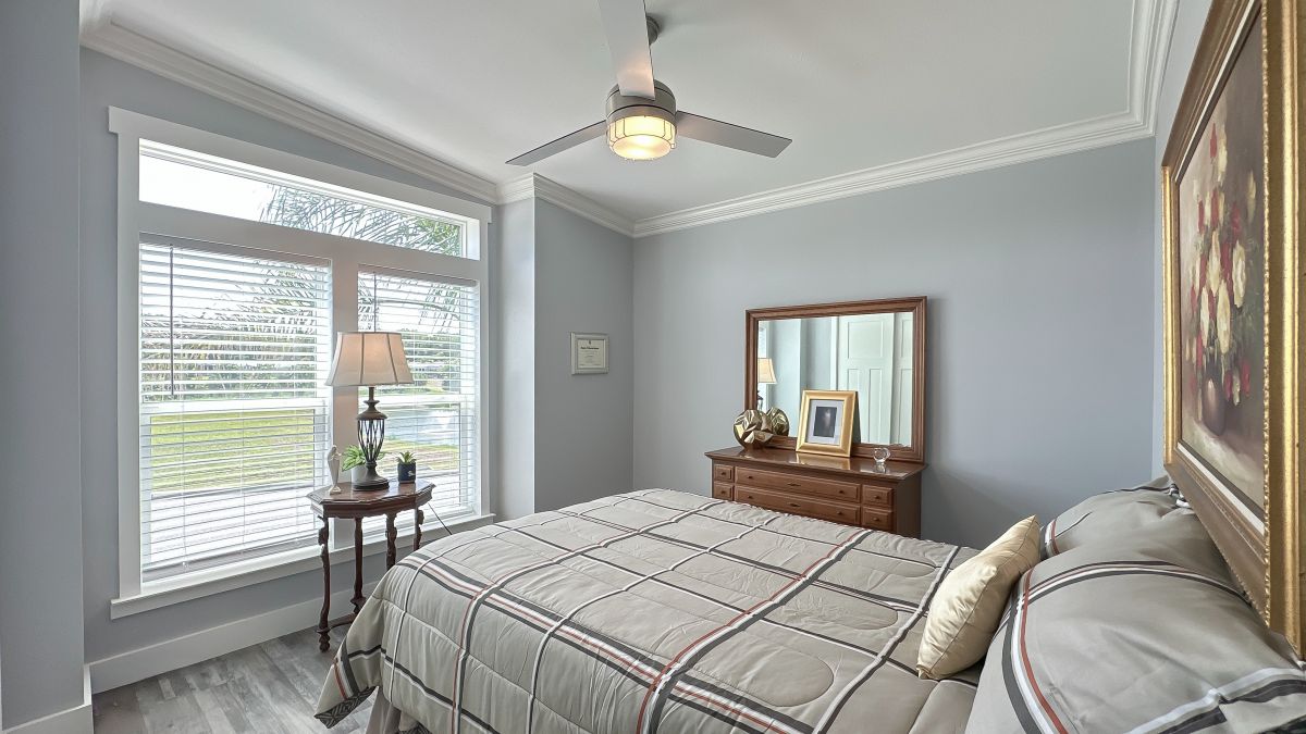 444 Snead Dr