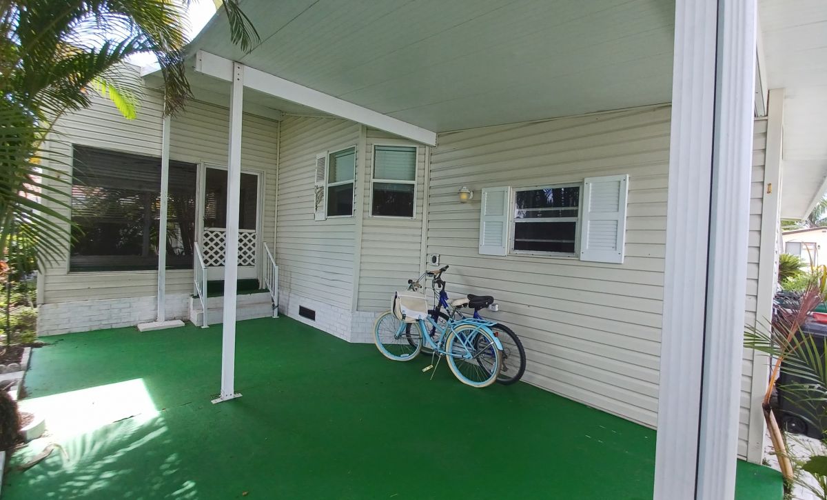 3311 NW 64 Ct