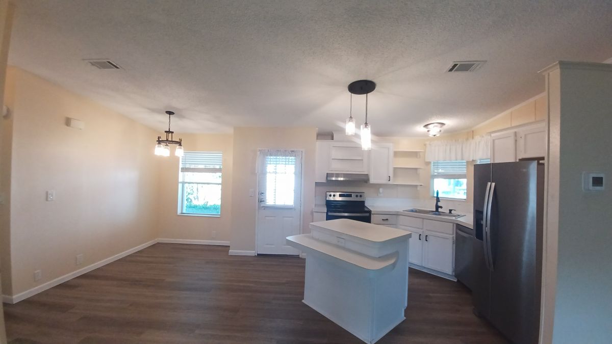 3311 NW 64 Ct