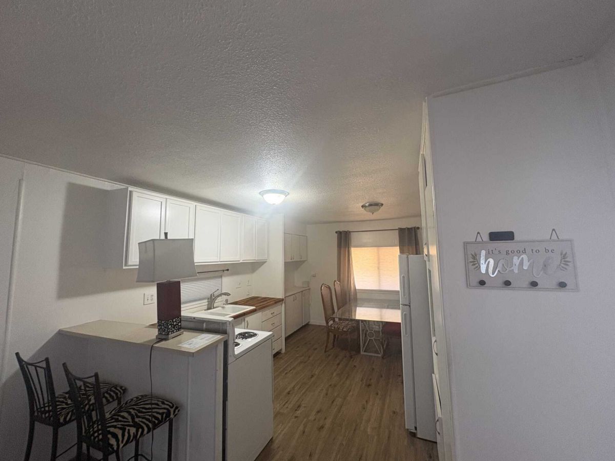 5201 W Camelback Rd, Site G264