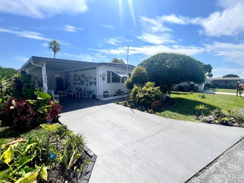 8642 Dutchess Court West #386