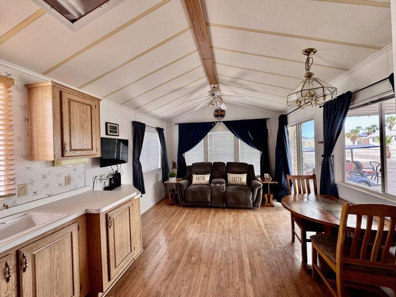 10442 N Frontage Rd #235