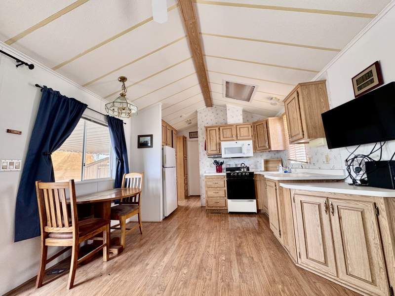 10442 N Frontage Rd #235