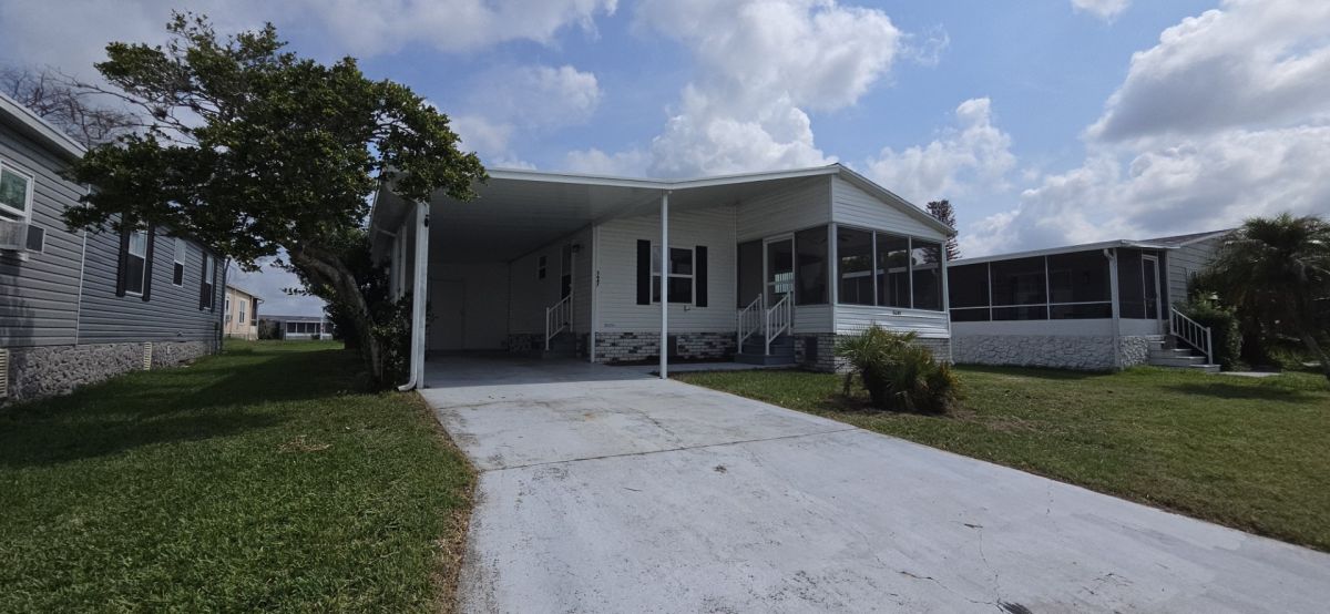 5647 Jean Drive