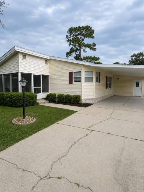 5667 Sw 59th St.