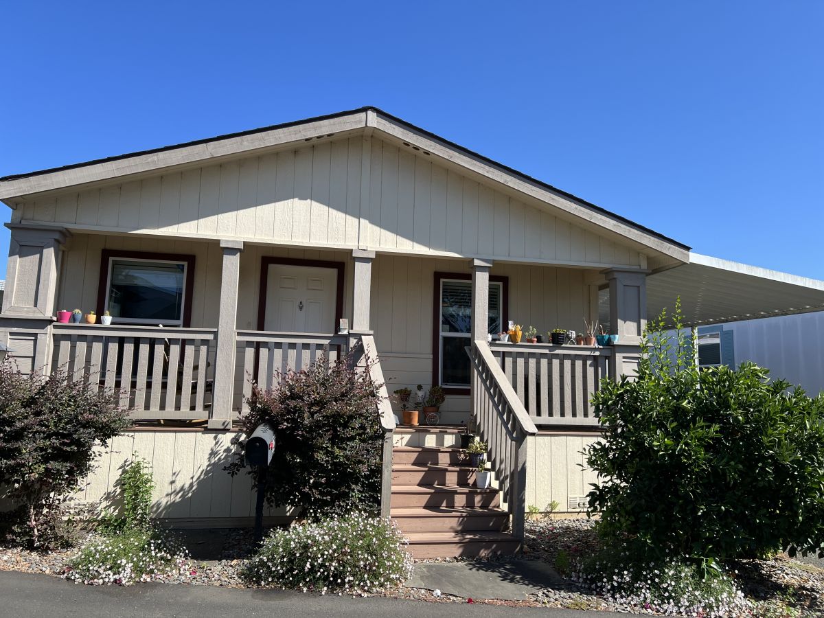 317 Stacey Way