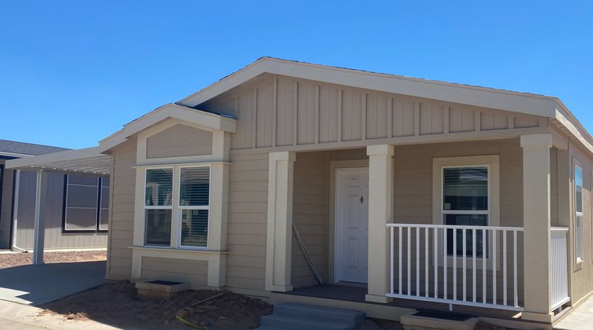 1110 North Henness Rd 2310