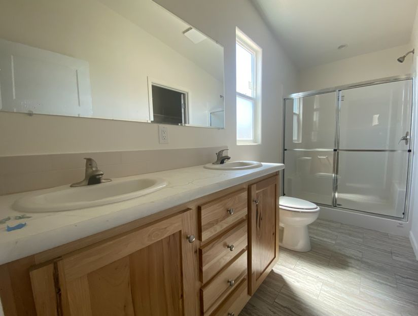 1110 North Henness Rd 2310