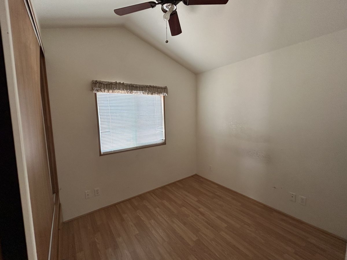 1110 North Henness Road, Site 550