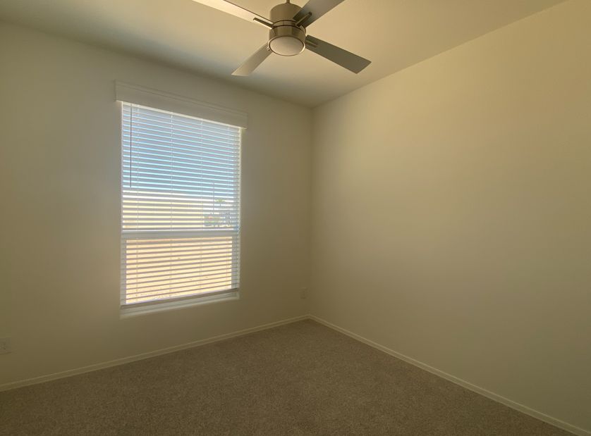 1110 North Henness Rd 2326