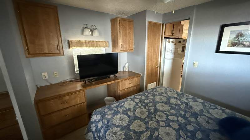 10442 N Frontage Rd #379