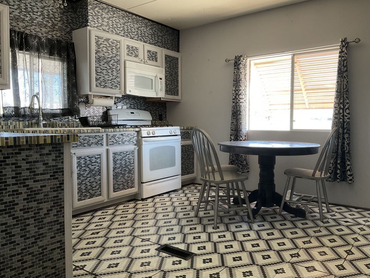 8600 E. Broadway Rd, Lot 049