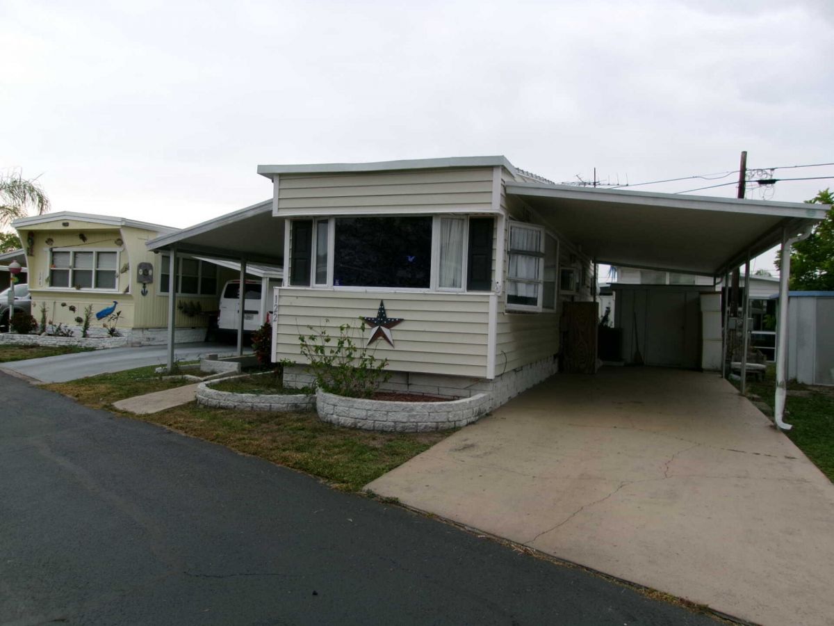 2701 34th St N Lot #122