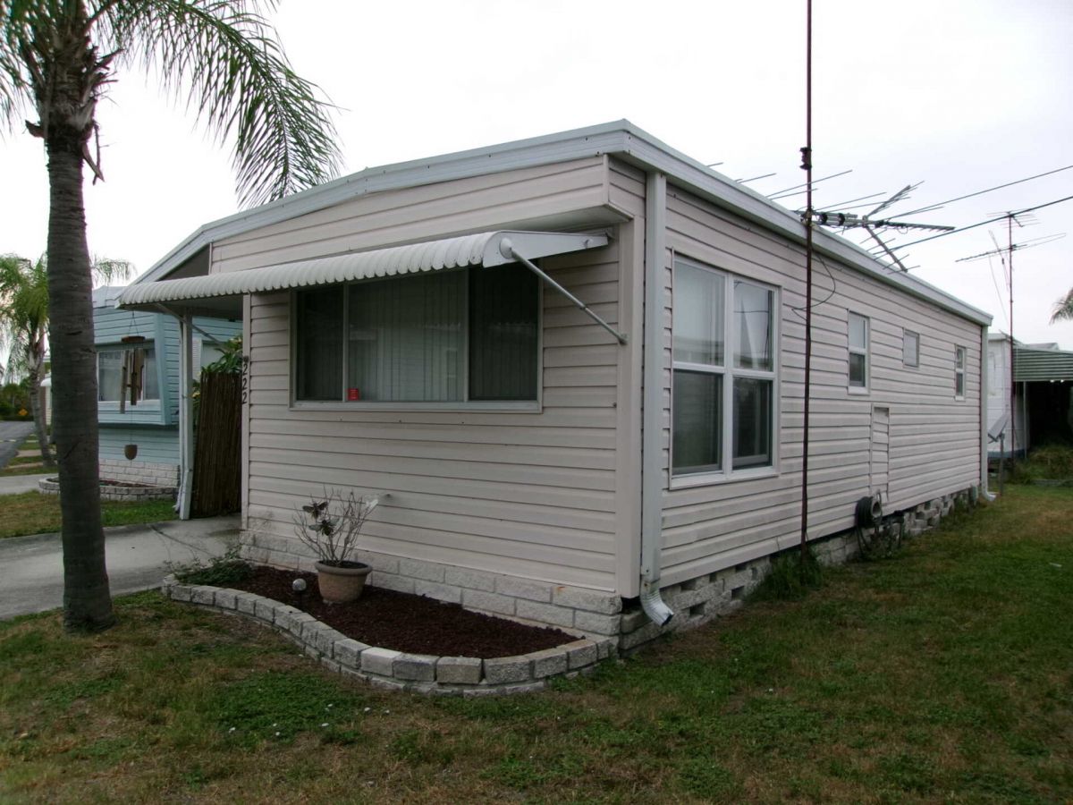 2701 34th St N. lot 222