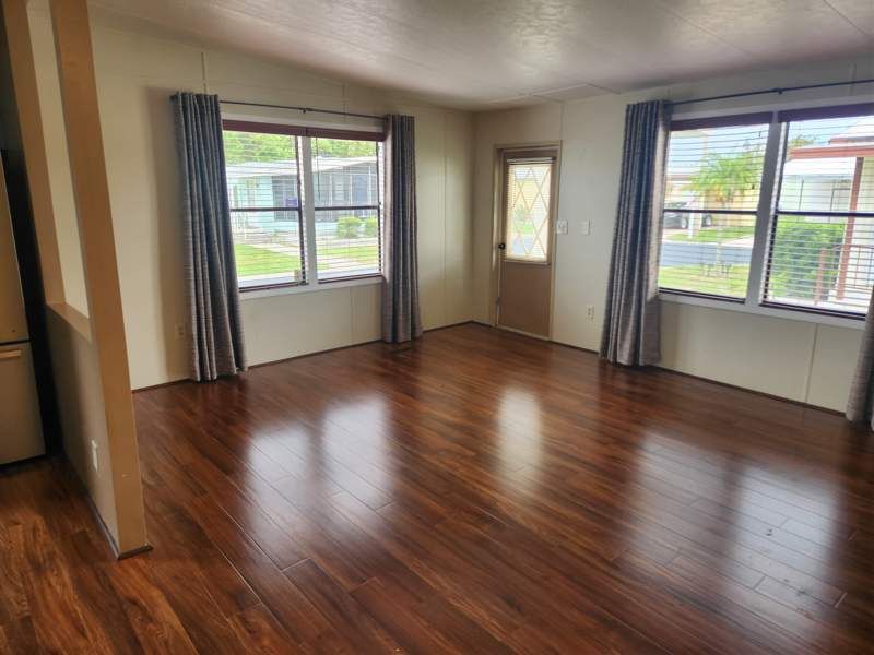 5200 28th Street North, #612