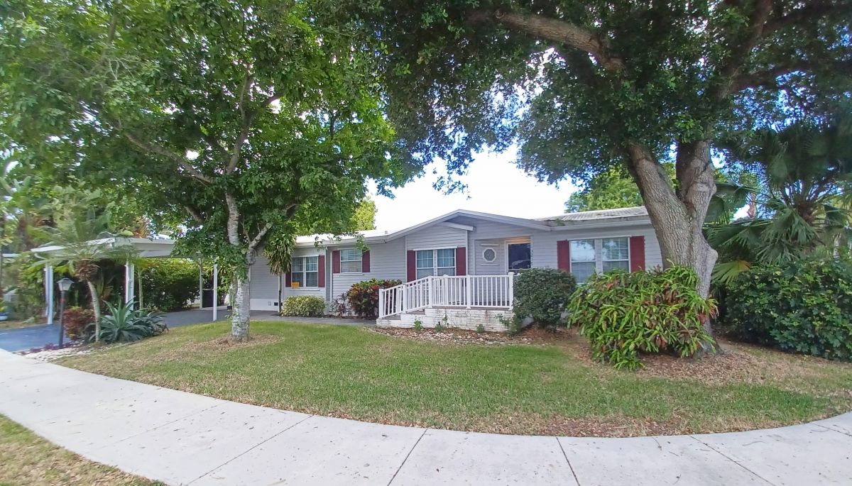 3217 NW 64th St