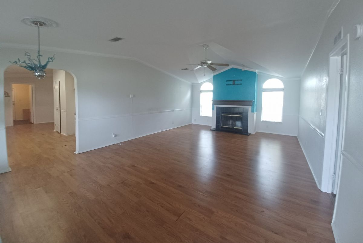 3217 NW 64th St