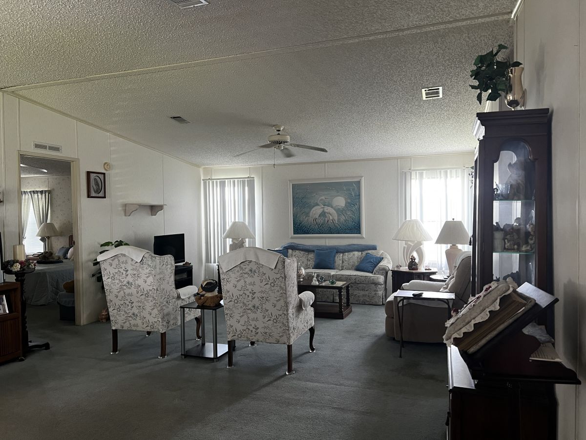 29200 S. Jones Loop Road #327