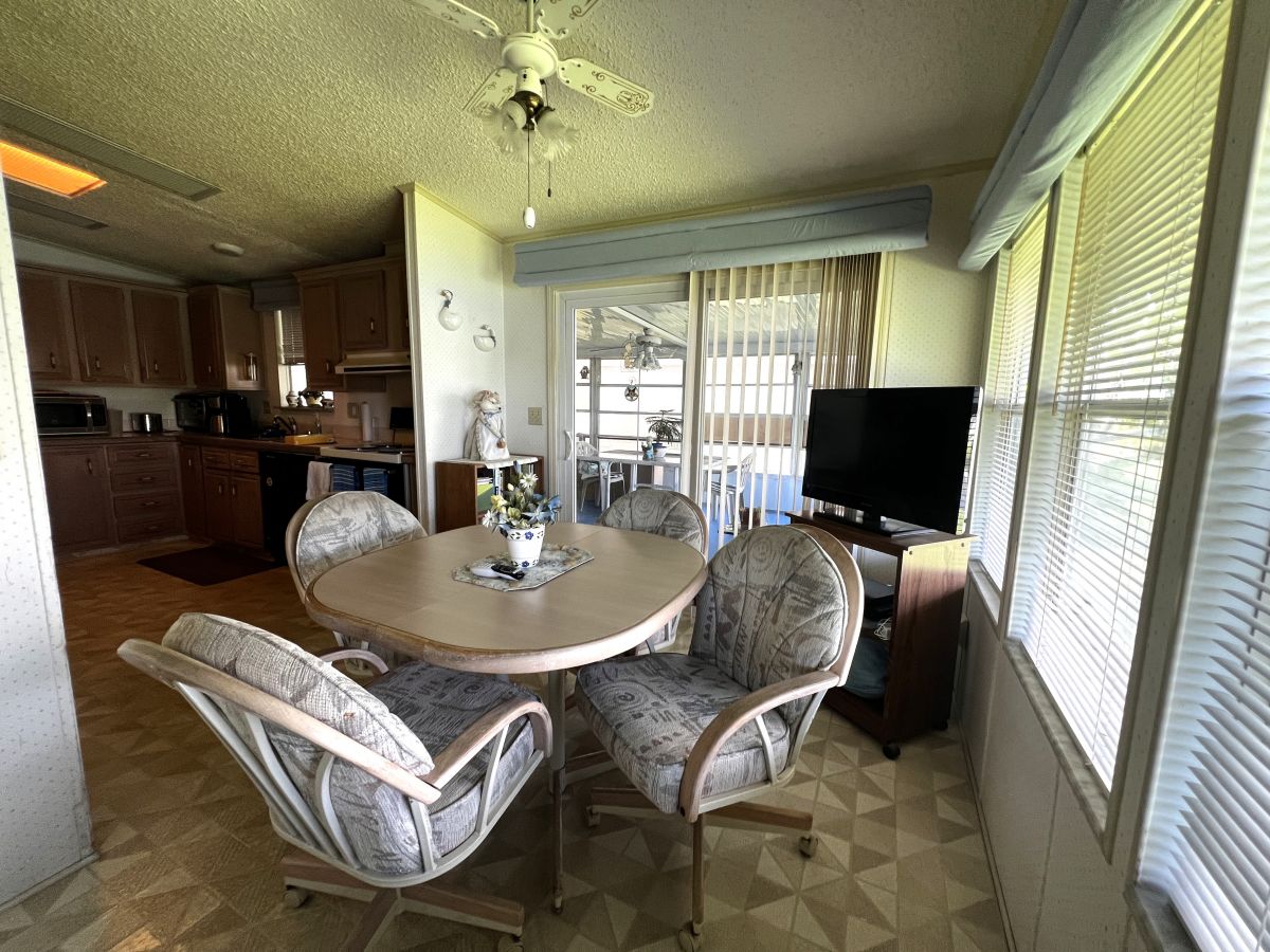 29200 S. Jones Loop Road #327