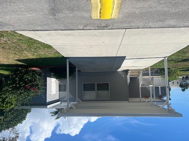 9 Steamboat Dr