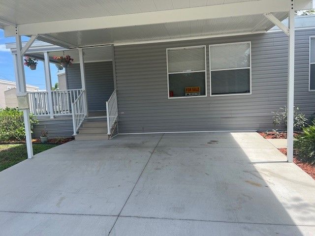 9 Steamboat Dr