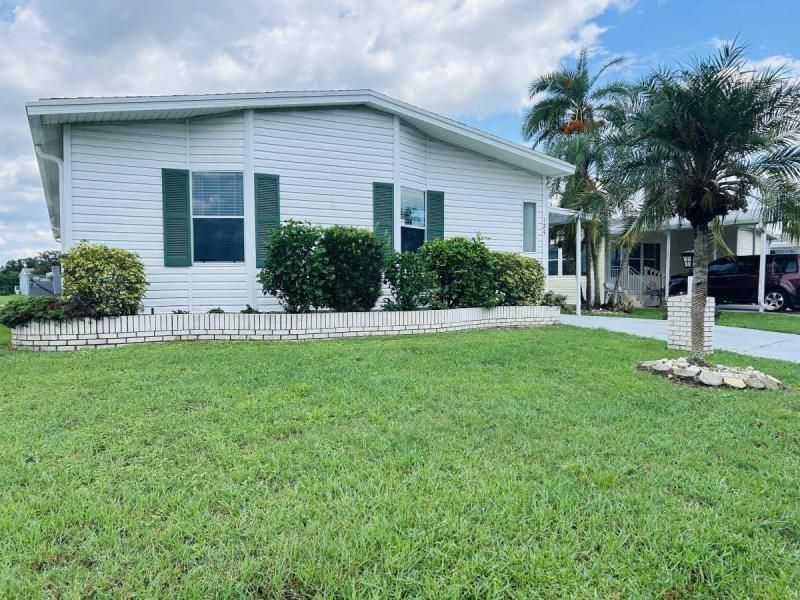 124 Palm Blvd