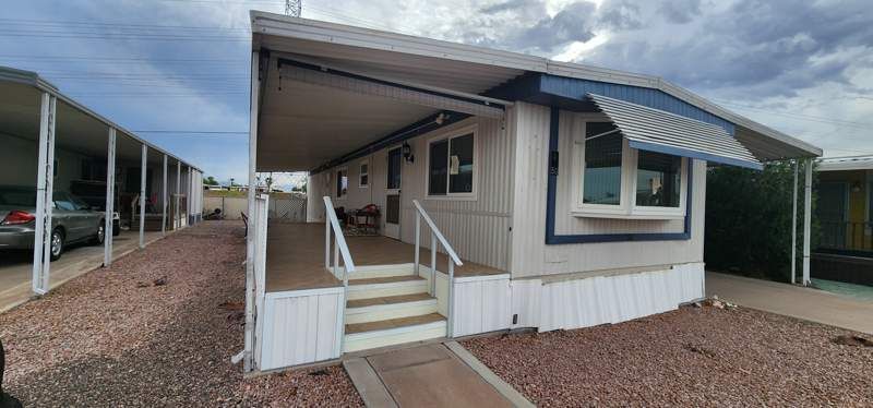 305 S. Val Vista Drive #50