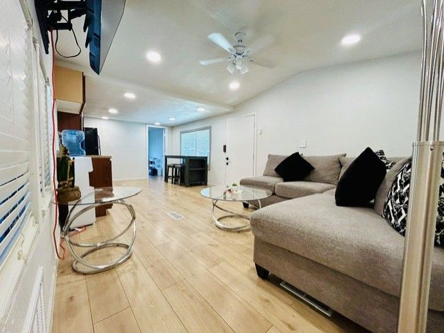 10810 N. 91st Ave. #118