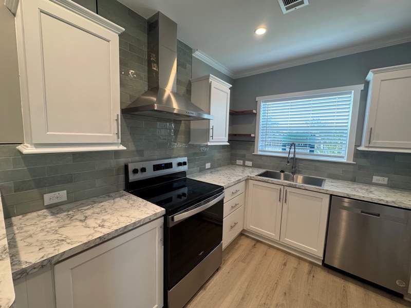 1803 Mariner Pl