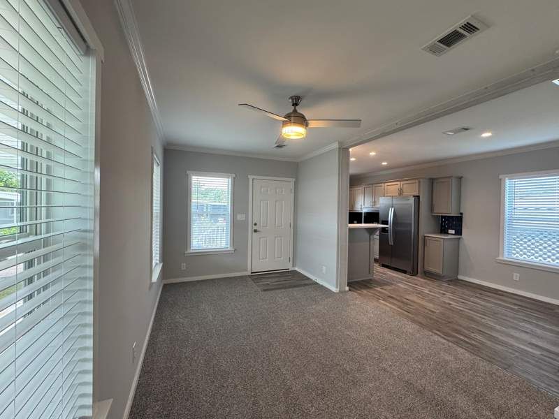 1809 Valencia Dr