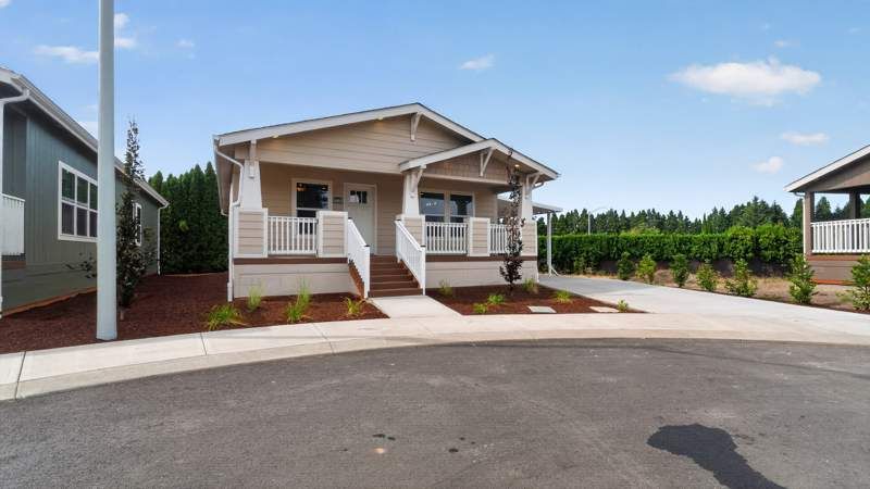 2410 Lancaster Dr. SE, #1003