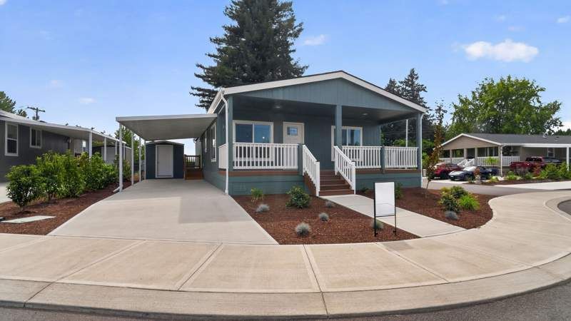 2410 Lancaster Dr. SE, #1006
