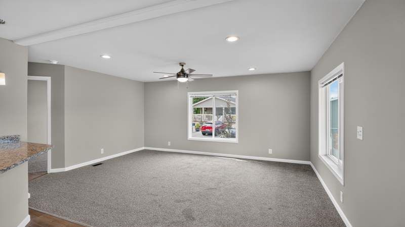 2410 Lancaster Dr. SE, #1006