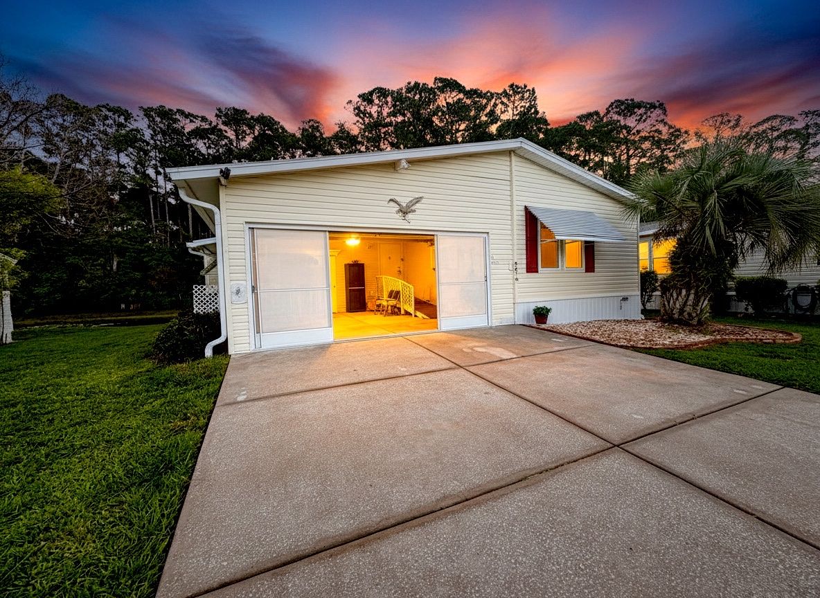 8078 W. COCONUT PALM DR.