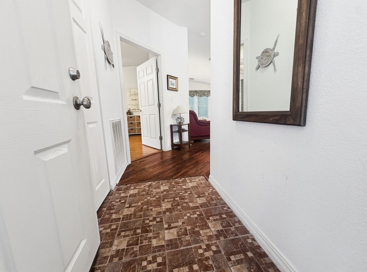 8078 W. COCONUT PALM DR.